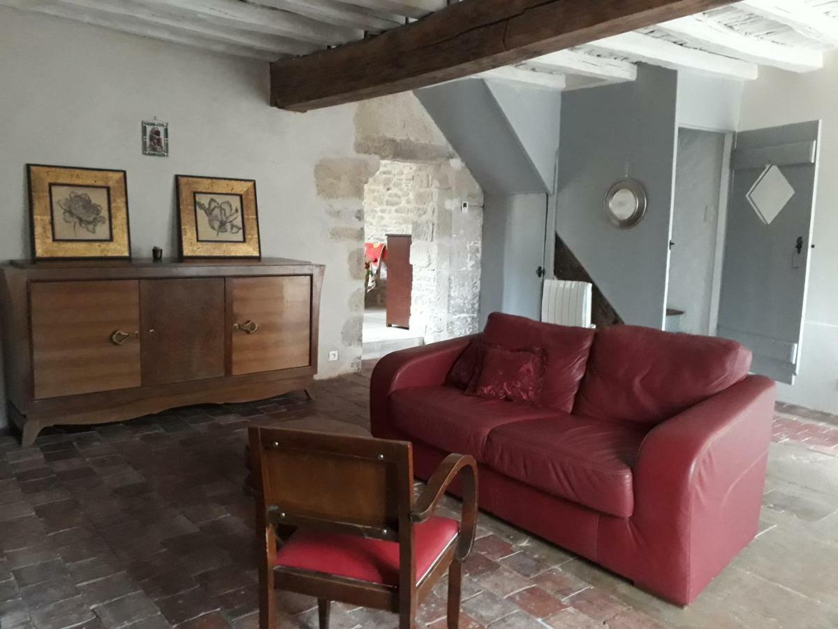 Galerie Benjamine Villa Vezelay Exterior photo